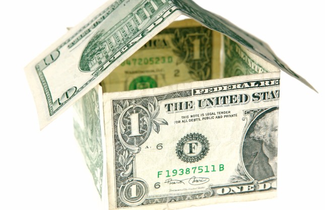 Does missing a payment ruin refinance eligibility?